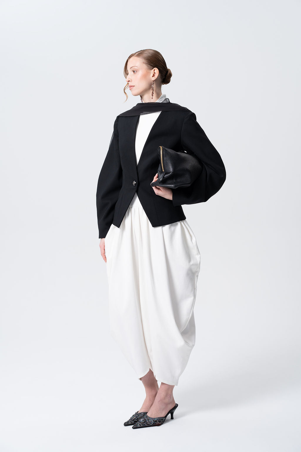 The Amaan Chunni Blazer